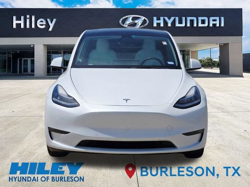 Used 2021 Tesla Model Y Long Range AWD/4WD image 6
