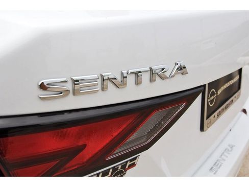 Certified 2025 Nissan Sentra SV FWD image 23