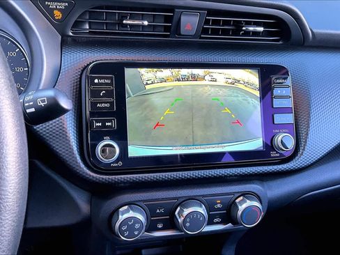 Certified 2024 Nissan Kicks SV image 25