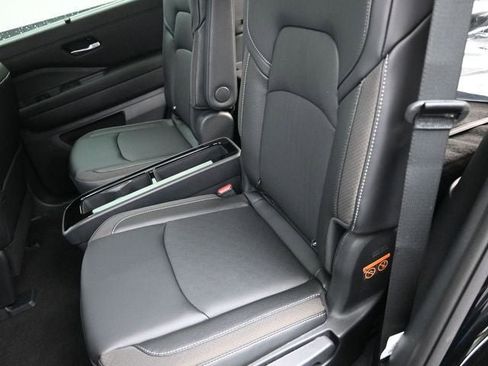 New 2026 Nissan Pathfinder SL image 22