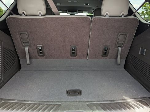 Used 2023 Chevrolet Tahoe LS RWD image 29