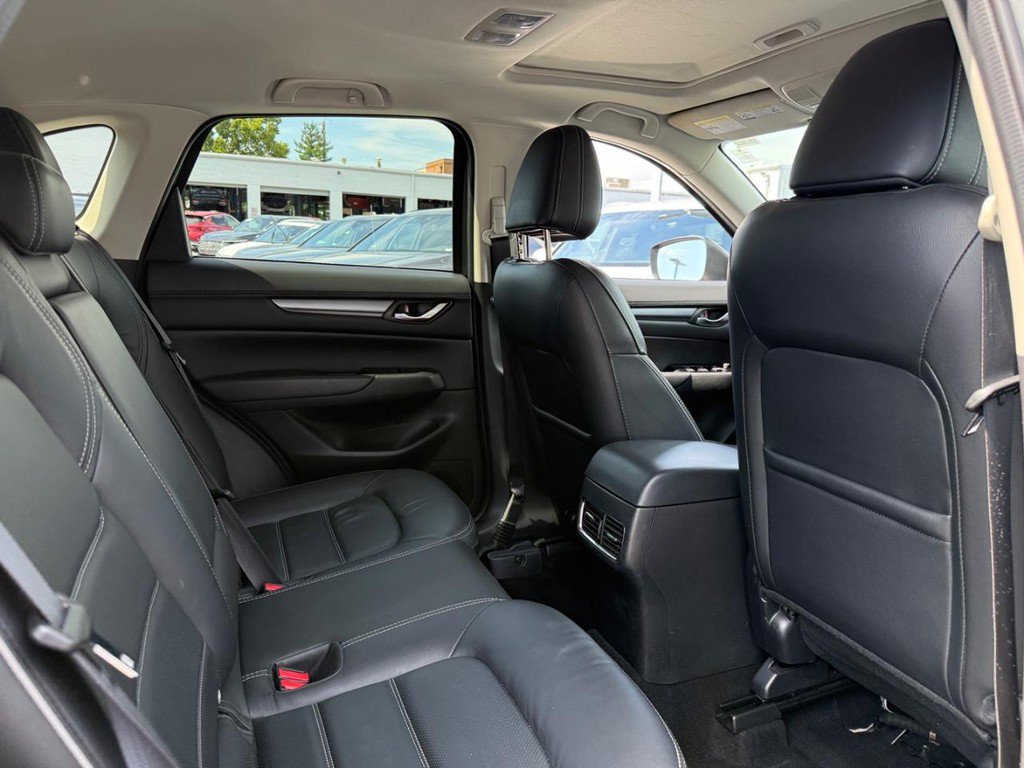 Used 2025 MAZDA CX-5 AWD 2.5 S w/ Preferred Package image 10