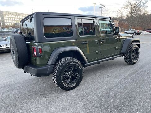 Used 2022 Jeep Wrangler Unlimited Sport image 8