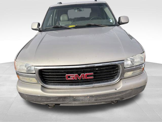 Used 2005 GMC Yukon SLT w/ SLT Preferred Equipment Group AWD/4WD image 3