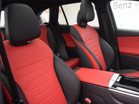 New 2026 Mercedes-Benz GLC 300 image 17