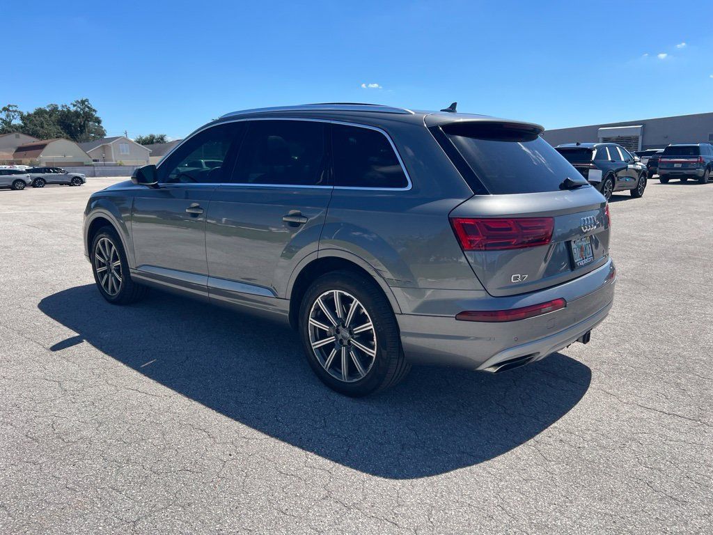 Used 2018 Audi Q7 2.0T Premium Plus w/ Premium Plus Package AWD/4WD image 4