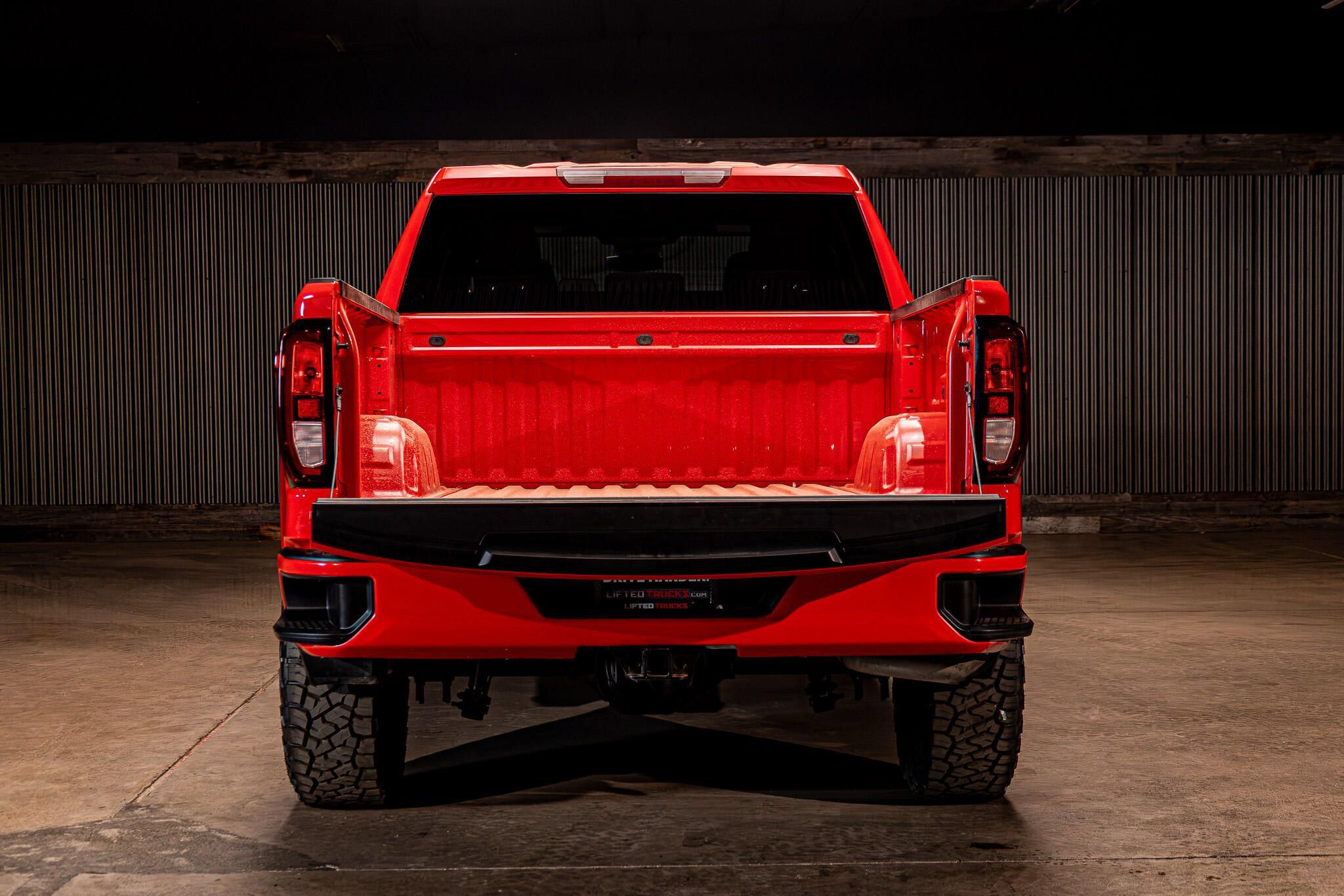 Used 2024 GMC Sierra 1500 Elevation w/ LPO, Elevation Black Package RWD image 9
