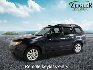 Used 2013 Subaru Forester 2.5X Premium w/ All-Weather Pkg video 3