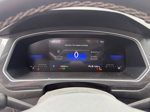 Used 2023 Volkswagen Tiguan SE image 19