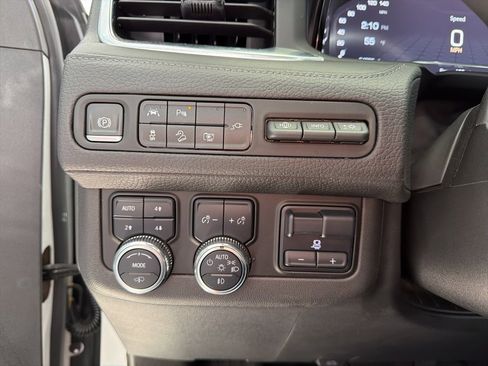 Used 2022 GMC Yukon Denali w/ Denali Ultimate Package image 57