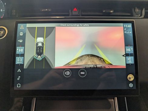 Used 2024 Land Rover Range Rover Evoque Dynamic SE image 24