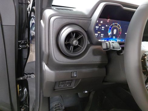 New 2026 Chevrolet Colorado W/T w/ WT Custom Package image 30