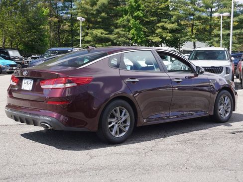 Used 2019 Kia Optima LX FWD image 9