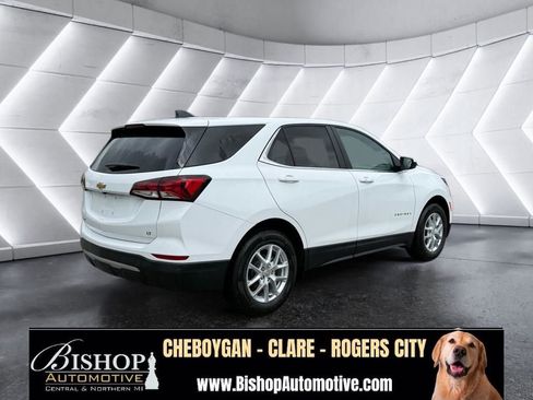 Used 2024 Chevrolet Equinox LT w/ LPO, Floor Liner Package FWD image 18