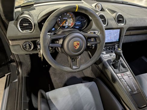 Used 2023 Porsche 718 Cayman GT4 RS image 20