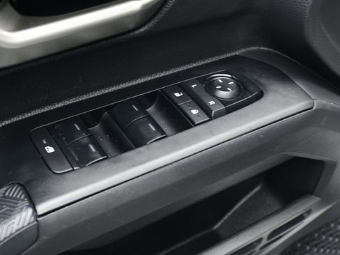 Used 2024 Toyota Tacoma TRD Sport image 21