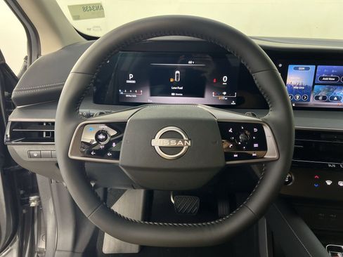 New 2025 Nissan Murano SV image 11