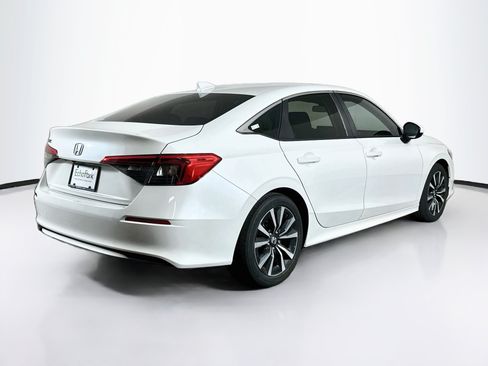 Used 2022 Honda Civic EX image 9