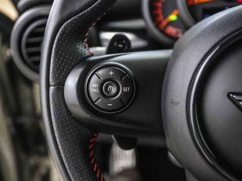 Used 2020 MINI Cooper S image 12