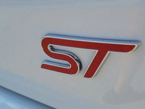 Certified 2023 Ford Edge ST AWD/4WD image 11