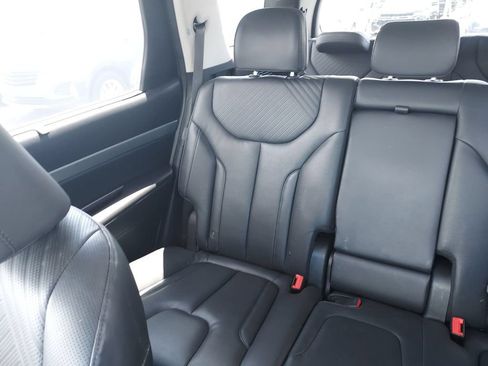 Used 2023 Hyundai Palisade SEL AWD/4WD image 12