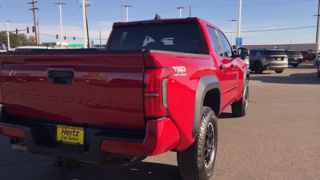 Used 2026 Toyota Tacoma TRD Off-Road AWD/4WD image 11
