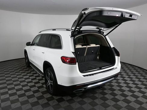 Used 2020 Mercedes-Benz GLS 450 4MATIC image 32