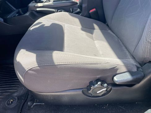 Used 2019 Toyota Tacoma TRD Off-Road image 4