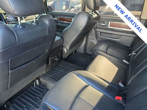 Used 2018 RAM 3500 Laramie w/ Convenience Group image 31