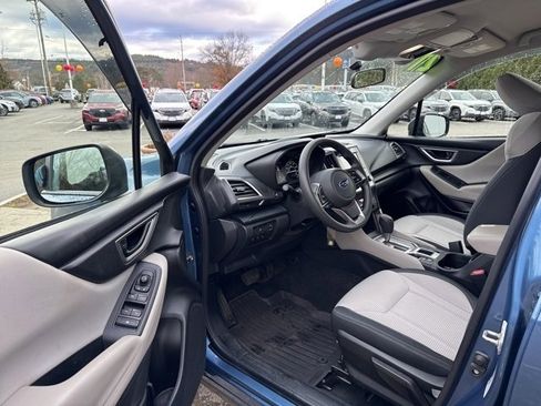Used 2021 Subaru Forester image 18