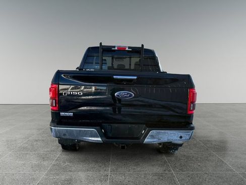 Used 2016 Ford F150 Lariat w/ Equipment Group 502A Luxury image 4