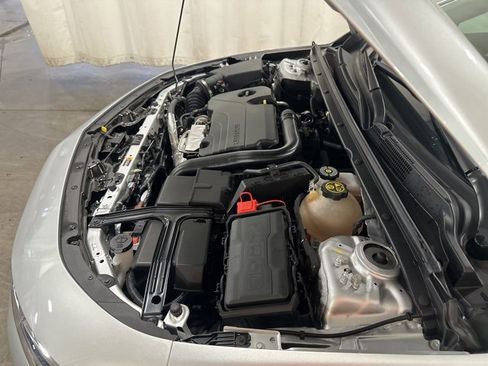 Used 2022 Chevrolet Malibu LS image 33