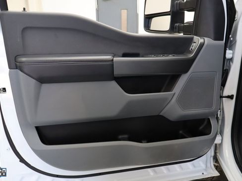 Used 2025 Ford F250 XLT image 13