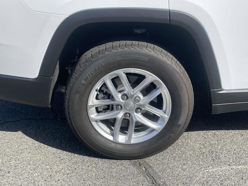 Certified 2025 Jeep Grand Cherokee L Laredo w/ Luxury Tech Group I image 14