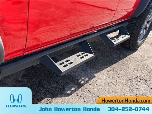 Used 2023 Ford Bronco Badlands image 8