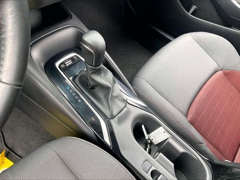 Used 2024 Toyota Corolla SE FWD image 16
