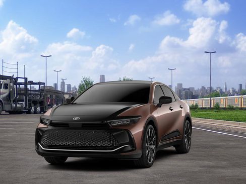 New 2026 Toyota Crown Platinum image 3