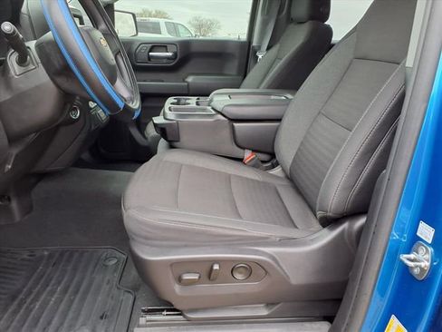 Used 2024 Chevrolet Silverado 1500 Custom w/ LPO, Dark Essentials Package image 9