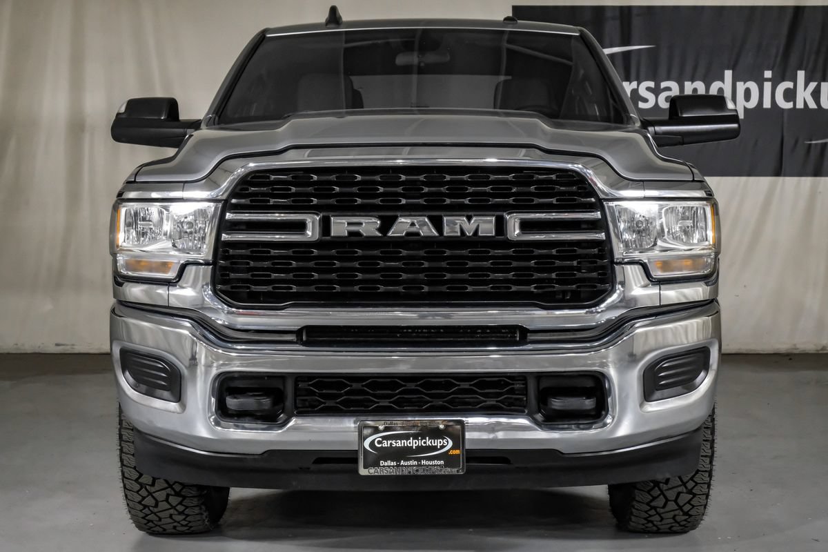 Used 2022 RAM 2500 Big Horn AWD/4WD image 3