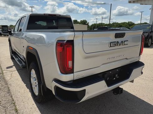 Used 2022 GMC Sierra 2500 Denali image 7