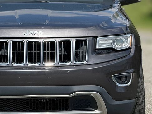 Used 2016 Jeep Grand Cherokee Limited w/ Luxury Group II image 12