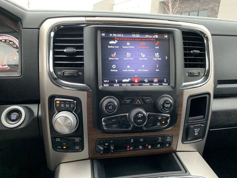 Used 2018 RAM 1500 Laramie image 23