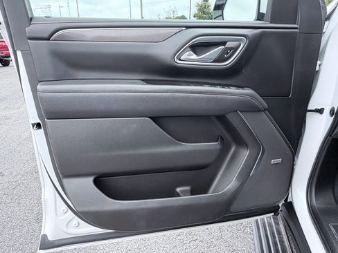 Used 2023 GMC Yukon AT4 w/ AT4 Premium Plus Package AWD/4WD image 33