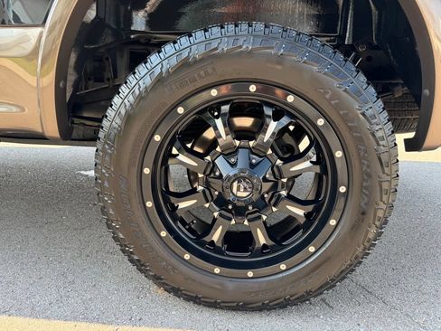 Used 2015 Ford F150 King Ranch w/ Equipment Group 601A Luxury AWD/4WD image 27