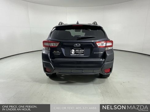 Used 2018 Subaru Crosstrek 2.0i Premium image 9