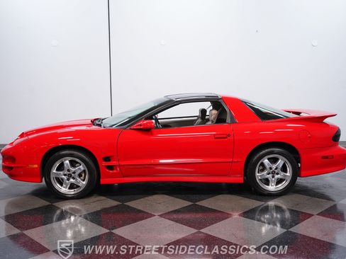 Used 2001 Pontiac Firebird Formula w/ Protection Group RWD image 2