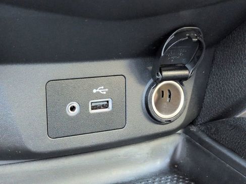 Certified 2019 Nissan Rogue SV AWD/4WD image 21