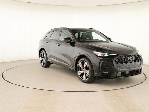 New 2025 Audi SQ5 Premium Plus image 10