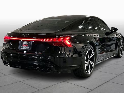 Used 2024 Audi e-tron GT Premium Plus image 13