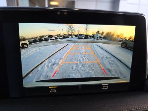 Used 2023 Chevrolet Suburban Premier image 37